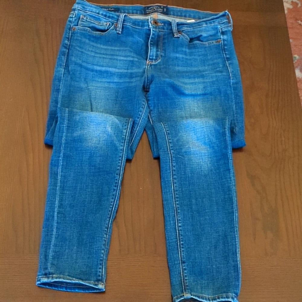 Lucky Brand Charlie Skinny Jean. Size 8